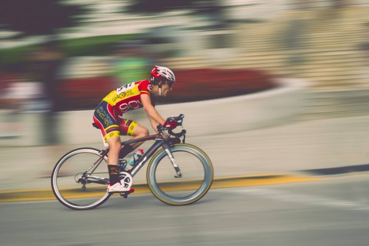 Ce col si symbolique pour les cyclistes célèbre ses 10 ans du premier passage du Tour de France, alors le Département a souhaité marquer le coup. (© Pixabay)