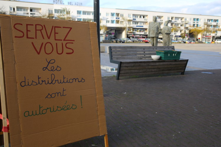 panneau servez vous calais